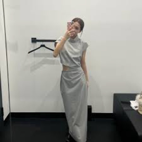 Zara Dress w/Side Cutout and Mock Neck XL - Picture 4 of 8